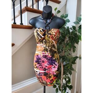 Cherry Krave Women's Multicolor Halter Neck Sleeveless Knee Length Dress Small